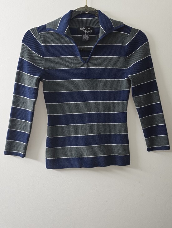 Reference Point Tops - Y2K Retro Reference Point Navy And Green Striped Collared Knit Top Size M